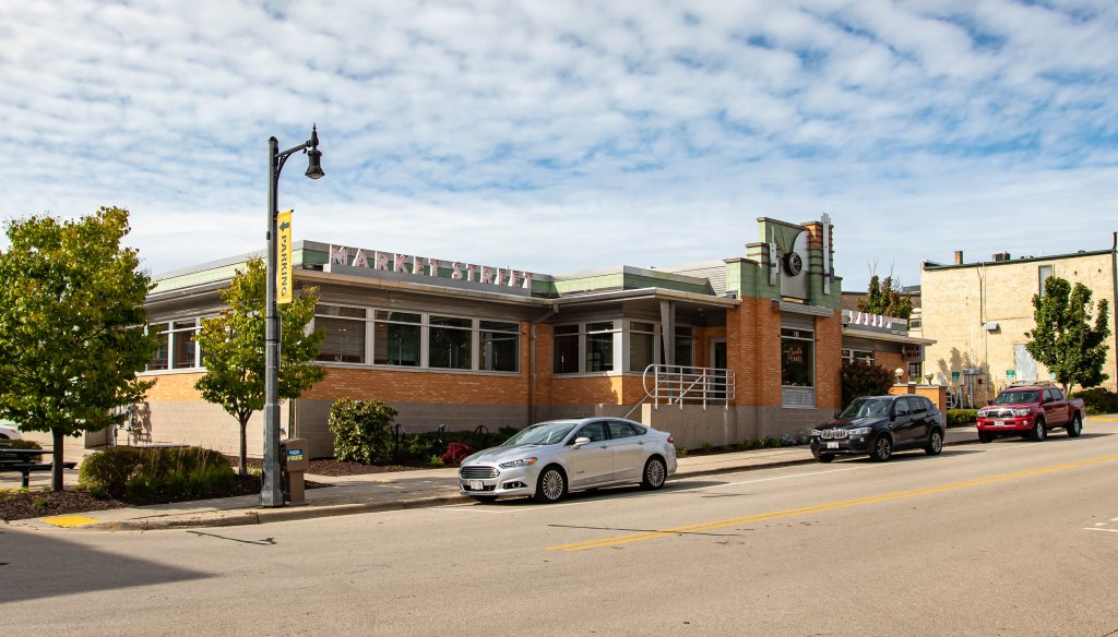 Downtown Sun Prairie, Wisconsin, USA